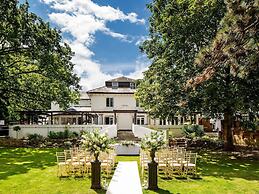 Mercure Oxford Hawkwell House Hotel