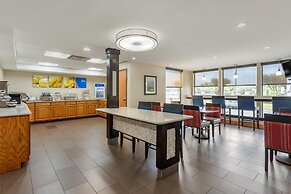 Comfort Inn & Suites Little Rock Airport