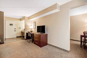 Comfort Inn & Suites Little Rock Airport