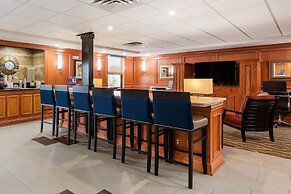 Comfort Inn & Suites Little Rock Airport