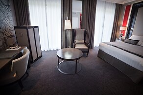 Park Hotel Grenoble - Handwritten Collection
