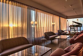 The Preluna Hotel
