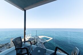 The Preluna Hotel