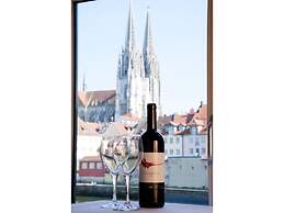 Sorat Insel-Hotel Regensburg