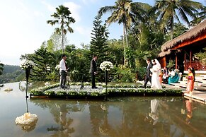 Kupu Kupu Barong Villas & Tree Spa