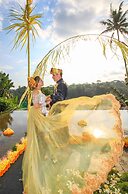 Kupu Kupu Barong Villas & Tree Spa
