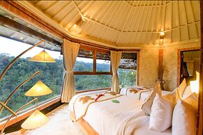 Kupu Kupu Barong Villas & Tree Spa