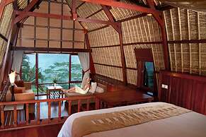 Kupu Kupu Barong Villas & Tree Spa