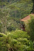 Kupu Kupu Barong Villas & Tree Spa