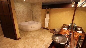 Kupu Kupu Barong Villas & Tree Spa
