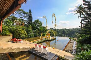 Kupu Kupu Barong Villas & Tree Spa