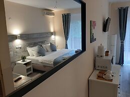 Korona Hotel Panzio