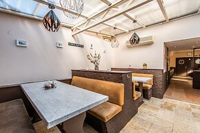 Korona Hotel Panzio