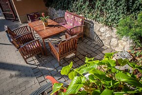 Korona Hotel Panzio