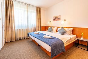 Korona Hotel Panzio