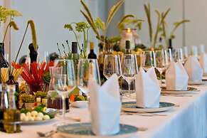 Atrium Hotel Amadeus