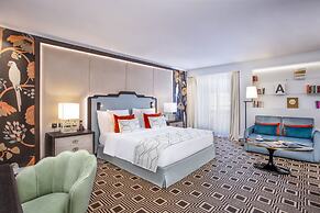 Hotel Bristol
