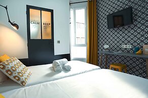 Arty Paris Porte de Versailles by River - Hostel