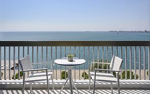 Makedonia Palace