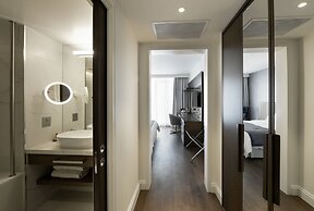 Makedonia Palace