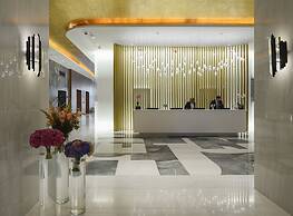 Makedonia Palace