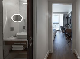 Makedonia Palace