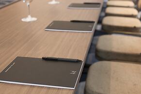 Makedonia Palace