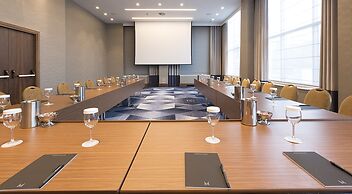 Makedonia Palace