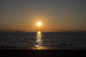 Makedonia Palace