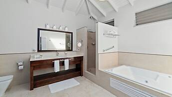 Spice Island Beach Resort