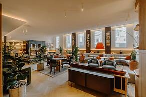 Club Quarters Hotel, St. Paul's