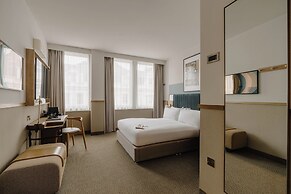 Club Quarters Hotel, St. Paul's