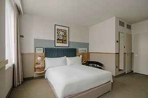 Club Quarters Hotel, St. Paul's