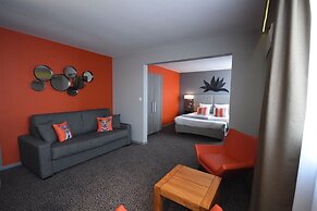 Kyriad Prestige - Bordeaux Aeroport