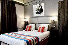 Kyriad Prestige - Bordeaux Aeroport