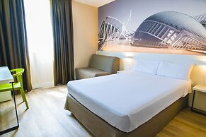 B&B HOTEL Valencia Arena