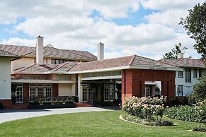 Hotel Kurrajong Canberra