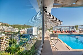 Divani Caravel