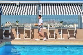 Divani Caravel