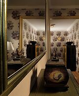 Divani Caravel