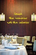 Divani Caravel