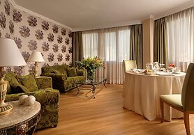 Divani Caravel