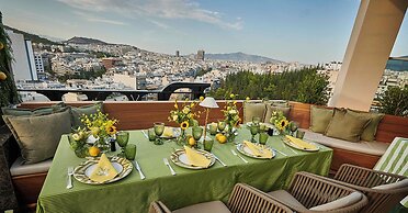 Divani Caravel