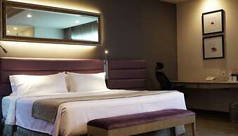 Crowne Plaza Toluca Lancaster by IHG