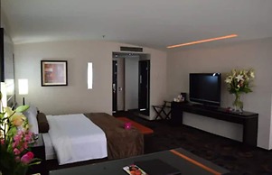 Crowne Plaza Toluca Lancaster by IHG