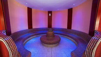 Lotus Therme Hotel & Spa