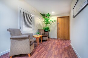 Holyrood Aparthotel