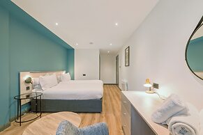 Holyrood Aparthotel