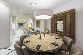 Catalonia Granada Hotel