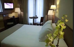Hotel Sterling